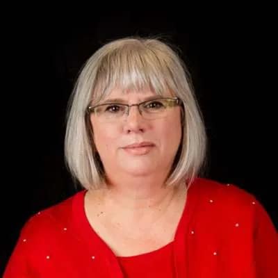 Julia Wooster Certified Hypnotist